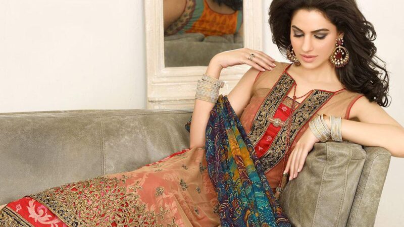 Ways to shop for Pakistani clothes online