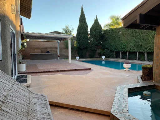 Revolutionizing Pool Paradigms: How Calimingo and Custom Pool Builders Lead the Innovation Wave