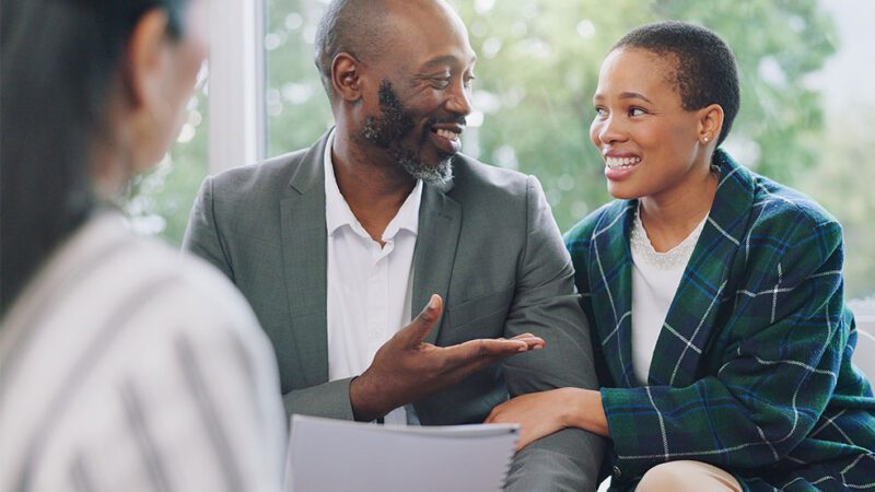 Trust vs. Technology: Balancing Personal Relationships and Advanced Tools in Financial Advisory Services